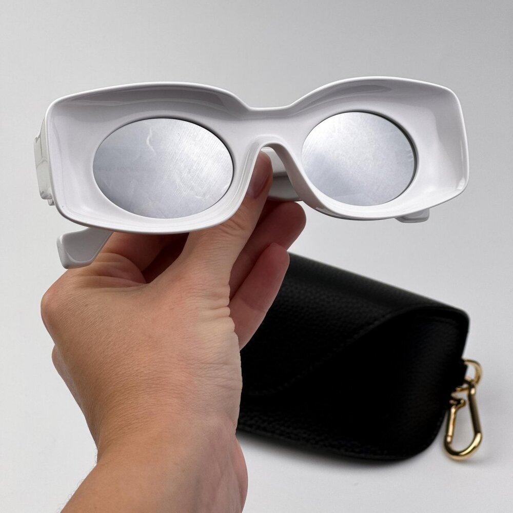 Loewe Paula’s Ibiza LW40033I Sunglasses – White Silver Mirror | LW40033I 21C
